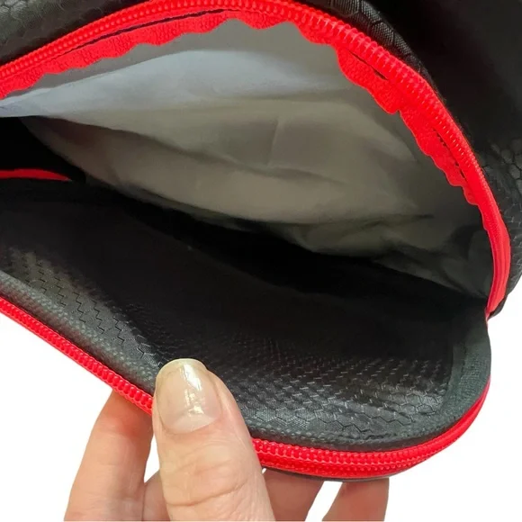 Adidas Black and Pink Duffel Bag - Picture 9 of 13